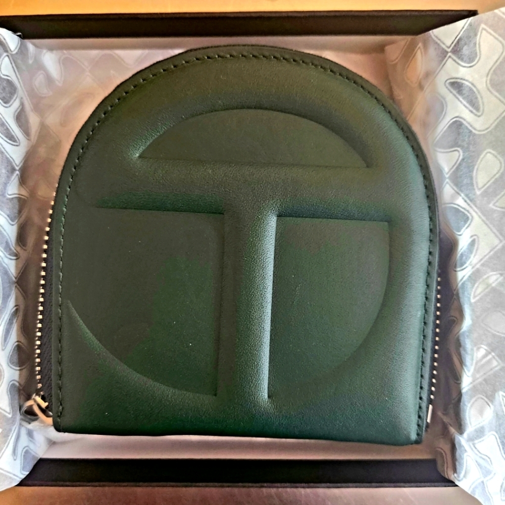 Telfar Wallet Dark Olive